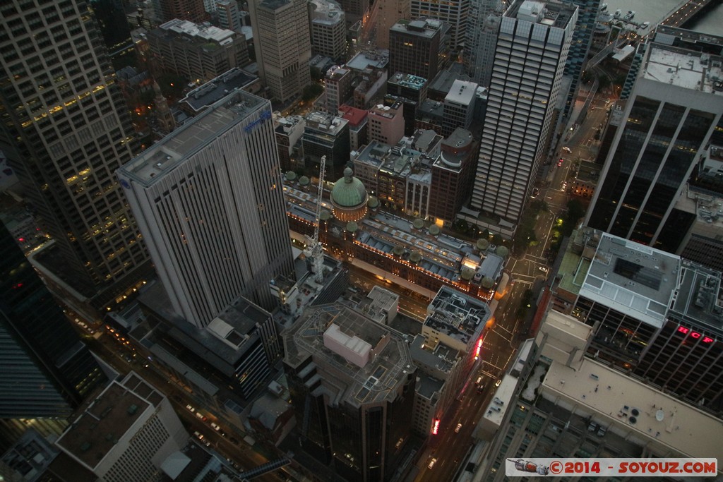 QVB from Sydney Tower
Mots-clés: AUS Australie geo:lat=-33.87061932 geo:lon=151.20903566 geotagged New South Wales Sydney Nuit Sydney Tower QVB