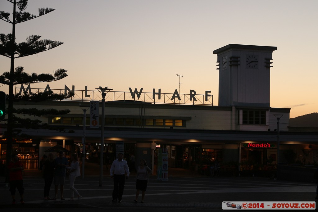 Manly by Night - Wharf
Mots-clés: AUS Australie geo:lat=-33.79919825 geo:lon=151.28451325 geotagged Manly New South Wales Manly Wharf Nuit Art Deco