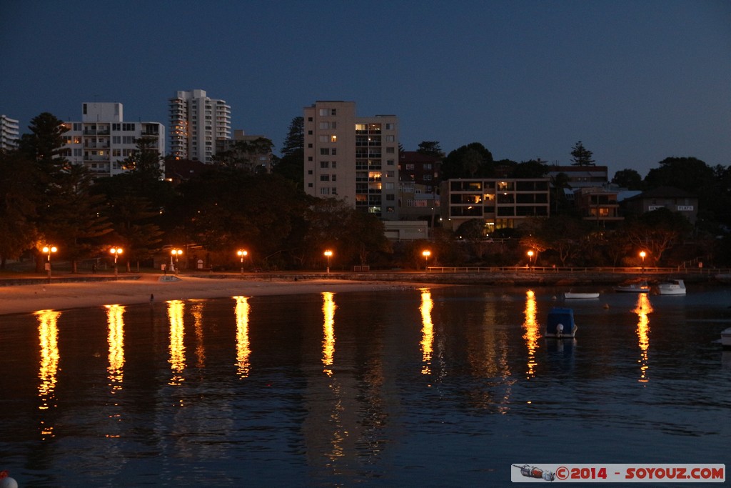 Manly by Night - Wharf
Mots-clés: AUS Australie geo:lat=-33.80032841 geo:lon=151.28501077 geotagged Manly New South Wales Manly Wharf Nuit