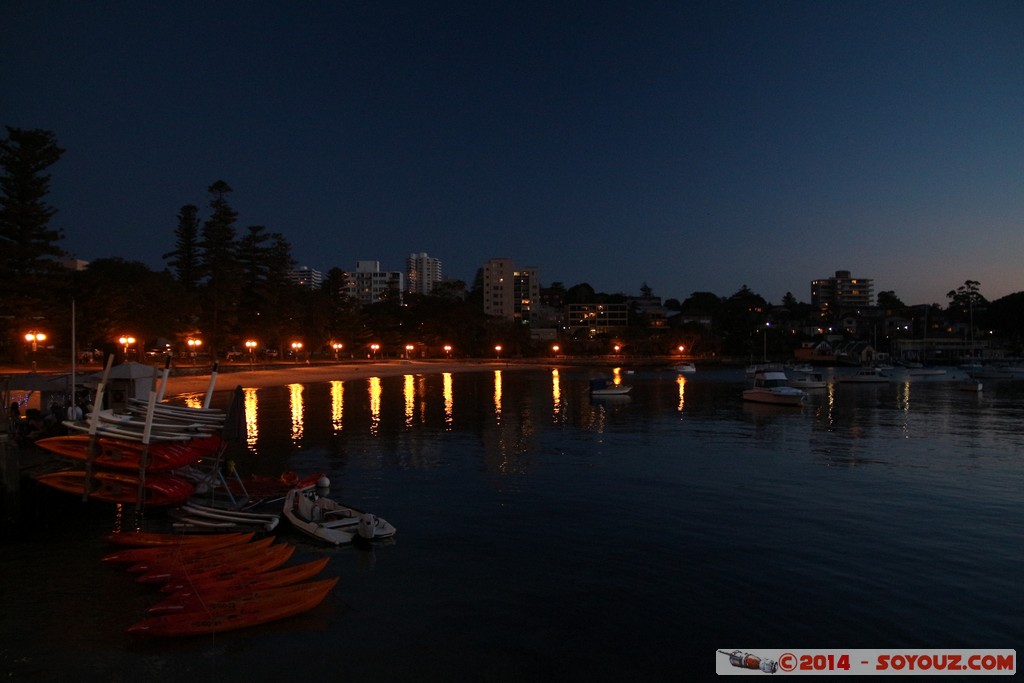 Manly by Night - Wharf
Mots-clés: AUS Australie geo:lat=-33.80030970 geo:lon=151.28494523 geotagged Manly New South Wales Manly Wharf Nuit