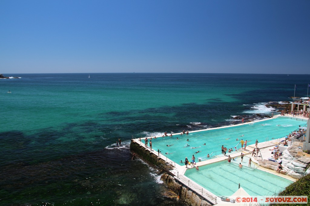 Bondi - Bondi Beach
Mots-clés: AUS Australie Bondi Beach geo:lat=-33.89465120 geo:lon=151.27416909 geotagged New South Wales North Bondi Bondi beach mer plage Piscine