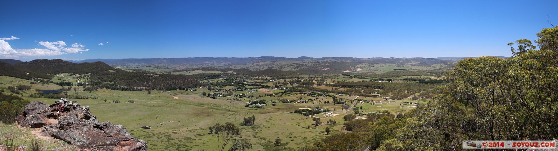 Blue Mountains
Stitched Panorama
Mots-clés: AUS Australie geo:lat=-33.55790725 geo:lon=150.22153458 geotagged Hartley Vale Little Hartley New South Wales Blue Mountains patrimoine unesco panorama paysage Mount York