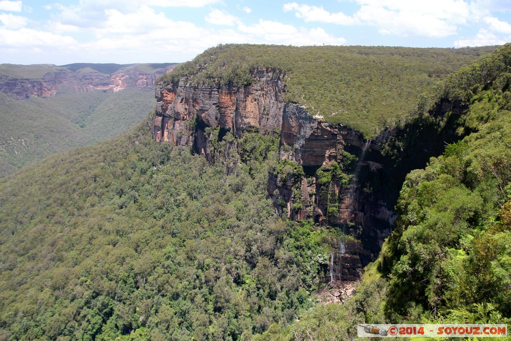 Blue Mountains - Govett's Leap lookout
Mots-clés: AUS Australie Blackheath geo:lat=-33.62797860 geo:lon=150.31154241 geotagged Medlow Bath New South Wales Blue Mountains patrimoine unesco Govett's Leap Govett's Leap lookout paysage Montagne