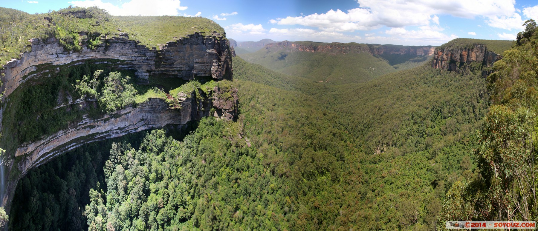 Blue Mountains - Pulipit rock walk - panorama
Stitched Panorama
Mots-clés: AUS Australie Blackheath geo:lat=-33.62542848 geo:lon=150.31144006 geotagged Mount Victoria New South Wales Blue Mountains patrimoine unesco panorama Govett's Leap Pulipit rock walk paysage Montagne