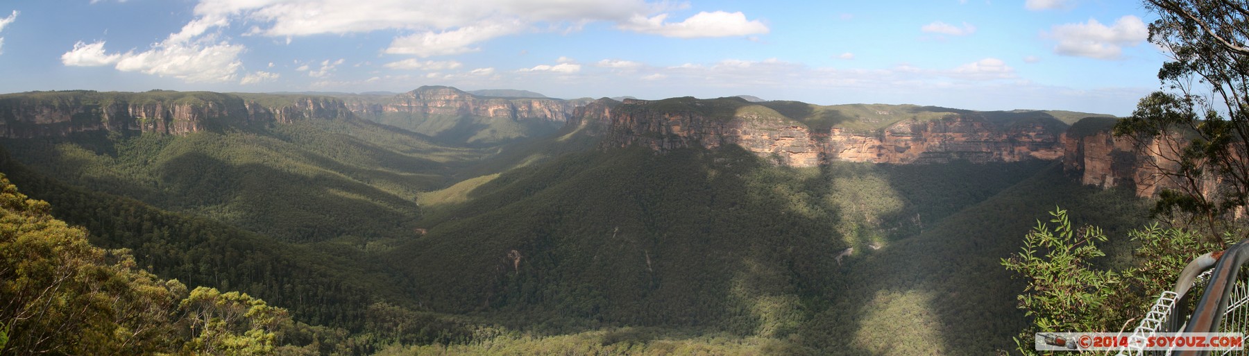 Blue Mountains - Evan's lookout - Panorama
Stitched Panorama
Mots-clés: AUS Australie Blackheath geo:lat=-33.64681005 geo:lon=150.32637166 geotagged Medlow Bath New South Wales Blue Mountains patrimoine unesco panorama Evan's lookout paysage