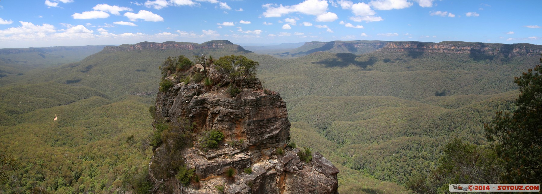 Katoomba - The Three Sisters - Panorama
Stitched Panorama
Mots-clés: AUS Australie geo:lat=-33.73476667 geo:lon=150.31489775 geotagged Katoomba New South Wales Blue Mountains patrimoine unesco panorama The Three Sisters paysage