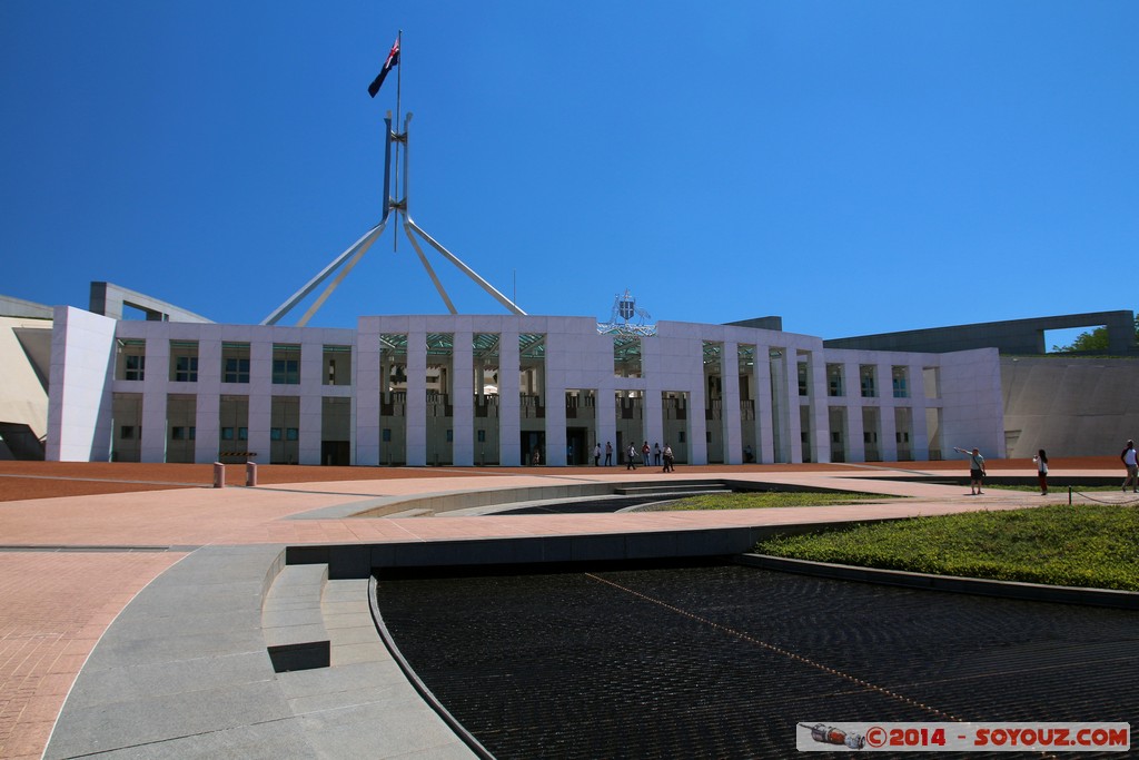 Canberra - Parliament House
Mots-clés: AUS Australian Capital Territory Australie Capital Hill geo:lat=-35.30688900 geo:lon=149.12581733 geotagged Parliament House