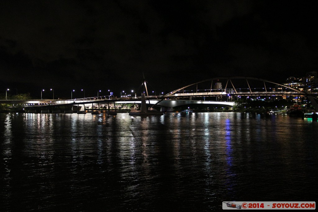 Brisbane by Night - South Bank Parklands - Goodwill Bridge
Mots-clés: AUS Australie geo:lat=-27.48009300 geo:lon=153.02483500 geotagged Queensland South Brisbane brisbane Nuit skyline South Bank Parklands Goodwill Bridge Pont