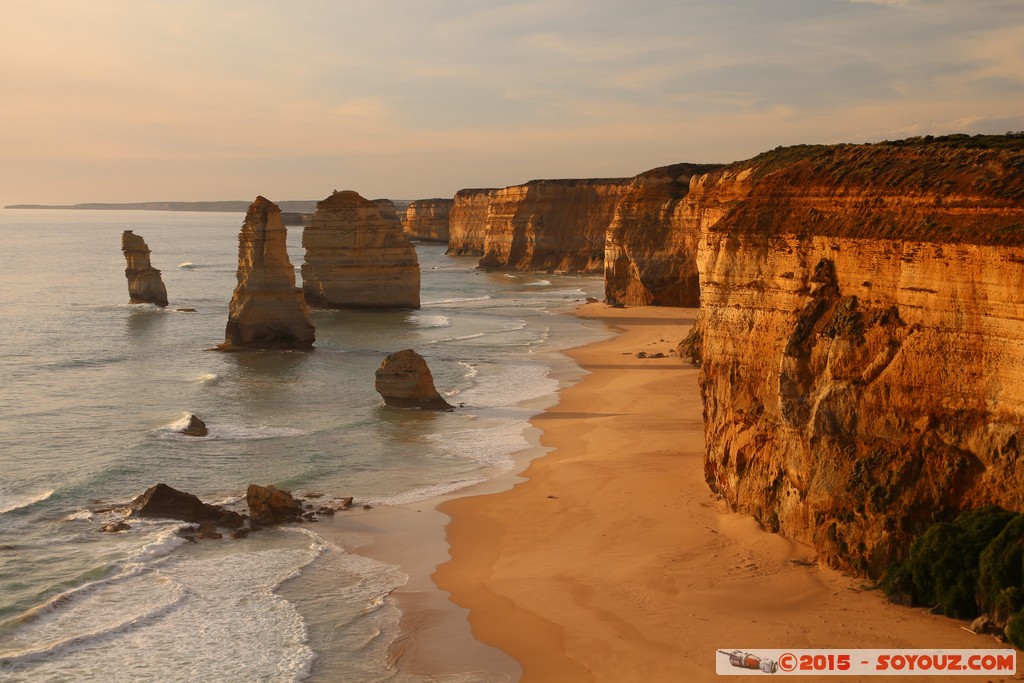 Great Ocean Road - The Twelve Apostles - Sunset
Mots-clés: AUS Australie geo:lat=-38.66423823 geo:lon=143.10379861 geotagged Princetown Victoria Waarre The Twelve Apostles mer sunset